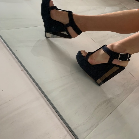 Authentic Burberry denim checkered wedge sandals - Picture 14 of 17